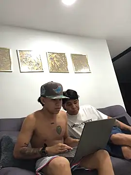 logannth online show from November 16, 12:01 am