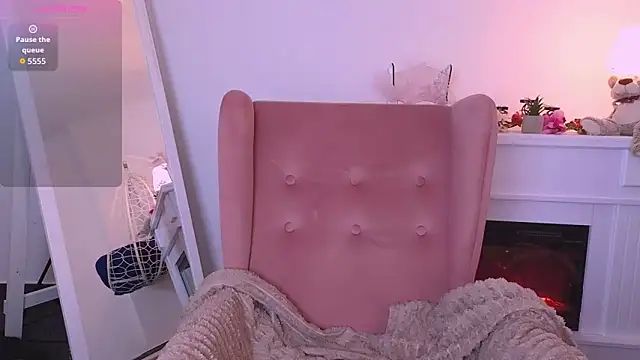 MirraBellanta online show from September 18, 9:13 pm