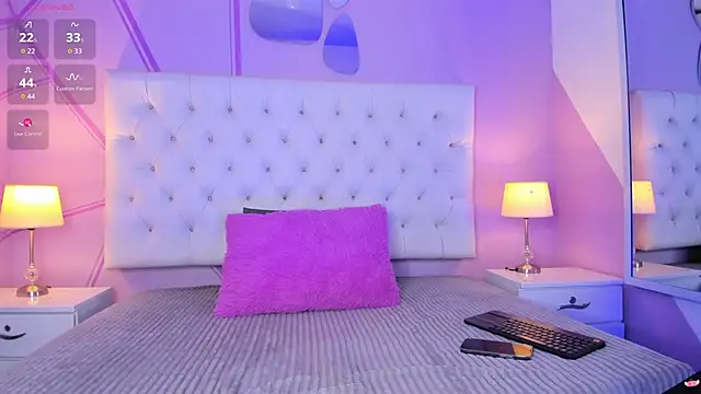 Nicol Betancur online show from February 25, 4:22 am