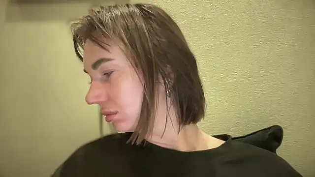 EvilDemon94 online show from November 11, 5:14 am