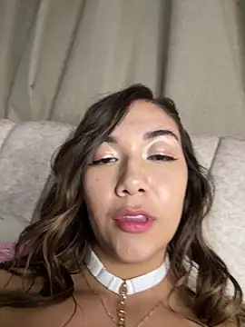 Iris lee online show from November 3, 2:37 am