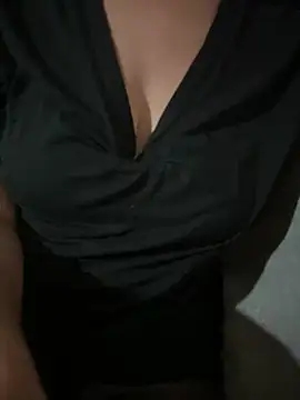 aslasa xo online show from August 10, 2:37 am
