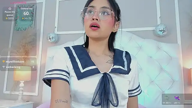 serena jeyms online show from September 11, 7:58 pm