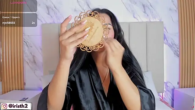 Iris Thompson  online show from February 26, 8:46 am