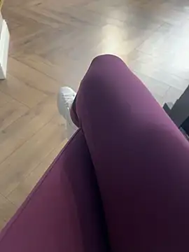 FeetVibe online show from November 4, 8:19 am