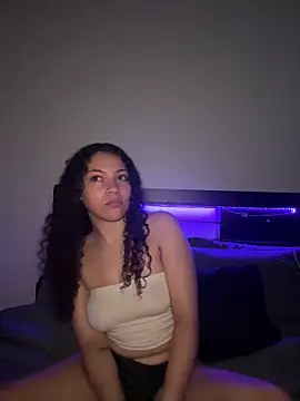 ladylavish online show from September 26, 1:14 am