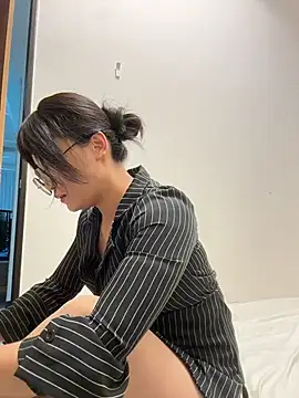 wt0314 online show from February 28, 1:54 pm