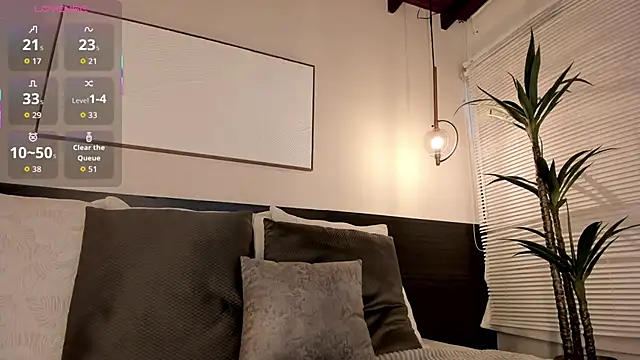 SophieBlake online show from October 29, 9:39 pm