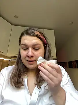 SuzieMurray online show from October 7, 12:53 pm