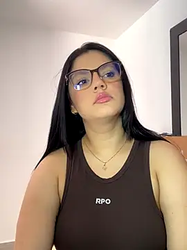 kimberlyhills1 online show from November 28, 6:44 pm