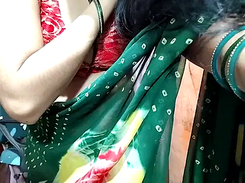 poojaxxx65 online show from September 18, 9:30 am