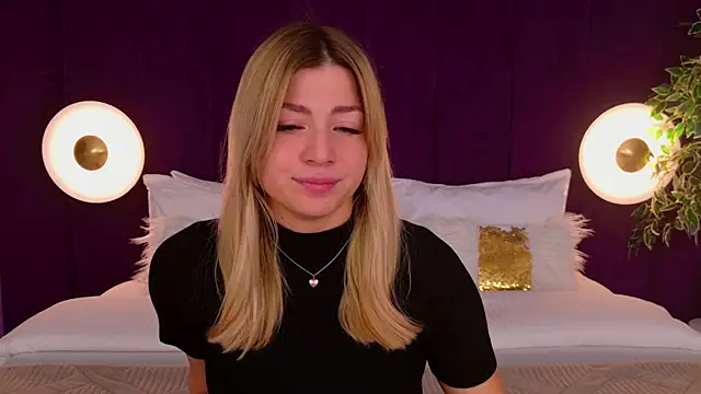 HelenaMorgan online show from October 4, 3:34 am