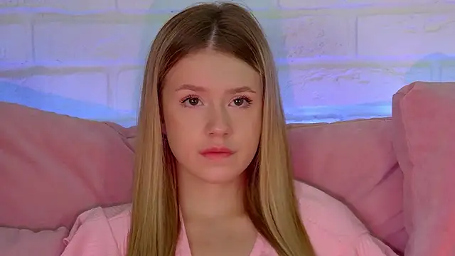 MilanaBalmain online show from September 27, 4:41 am