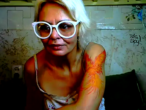 Gardener of Illusions online show from November 20, 10:49 am