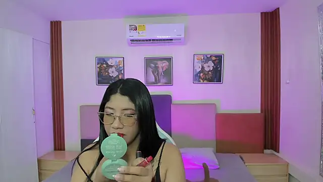 estrella bigboobs14 online show from January 6, 10:08 am