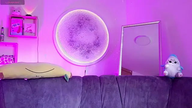 cherrybom969 online show from April 16, 9:39 pm