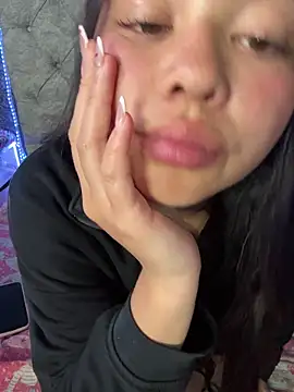 Paloma  LS online show from April 13, 7:47 pm