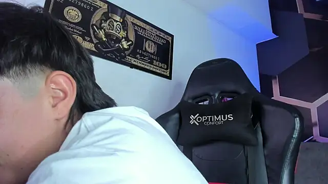 AbbySmiitth  online show from October 8, 7:07 pm