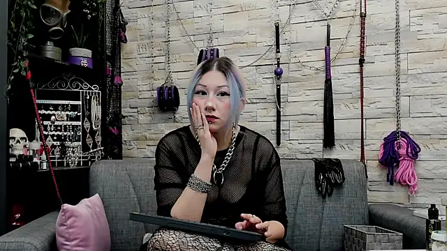 CruelMistress online show from December 19, 12:26 am