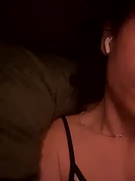 Petite moi online show from January 10, 12:21 pm