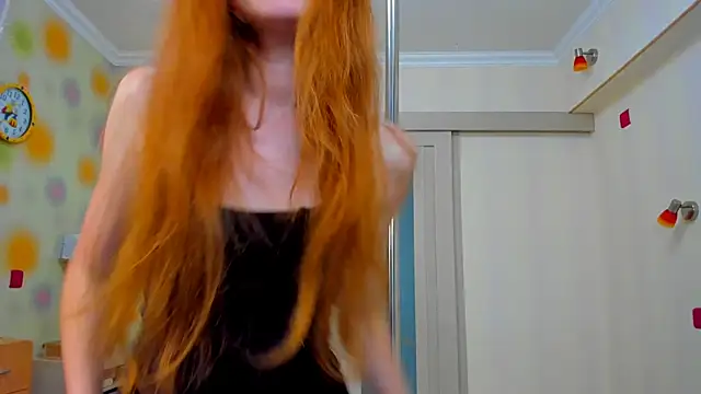 Snapshot of Fire_Luna chatting on September 29, 6:07 am Fire Luna online show from September 29, 6:07 am