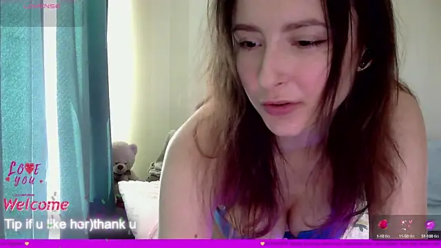 Snapshot of LilyXSky chatting on September 18, 1:20 pm LilyXSky online show from September 18, 1:20 pm