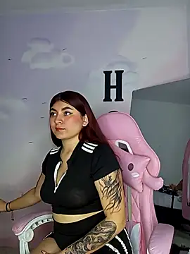 carolayrosse online show from October 24, 3:46 am