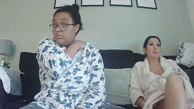 vanilla chocolate23 online show from October 25, 10:34 am