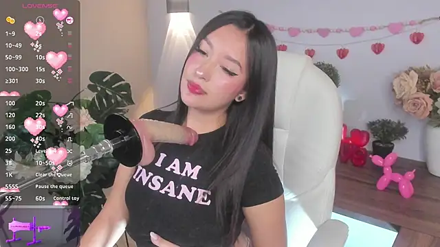 ela lane 2 online show from April 15, 5:08 am