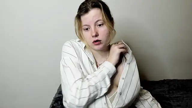 LillyDepp online show from January 11, 4:01 pm