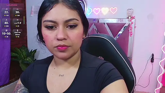 kendra tay online show from November 5, 3:34 am