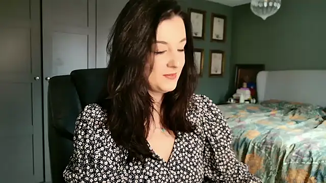 yourcassiexo online show from March 2, 10:00 am