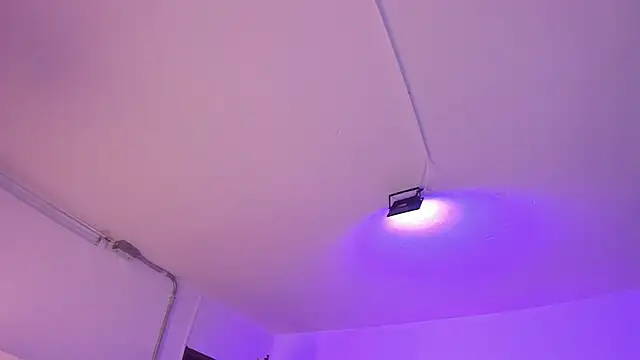 Amy Kiitty  online show from November 29, 1:37 pm