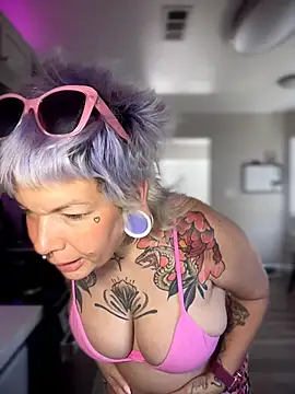 Eva Monroe- online show from July 6, 6:32 pm