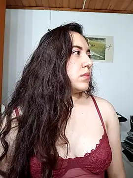 Emi chik online show from October 31, 11:47 am