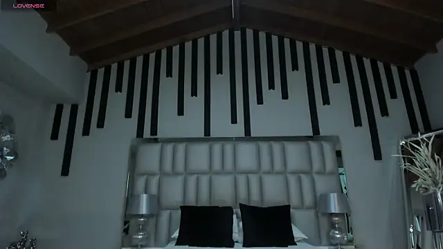 KatieNolan 1 online show from November 14, 8:09 pm