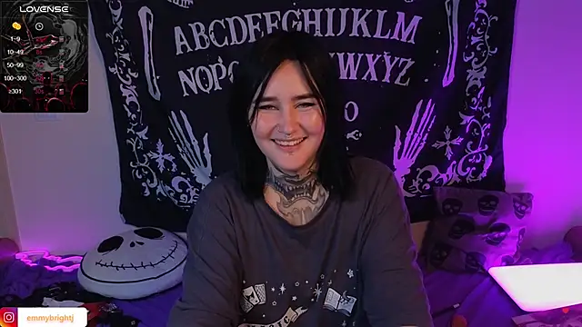 Snapshot of Emmybrightj_ chatting on September 26, 2:09 am Emmybrightj  online show from September 26, 2:09 am