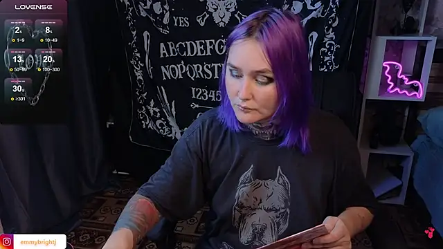 Snapshot of Emmybrightj_ chatting on September 15, 5:49 am Emmybrightj  online show from September 15, 5:49 am