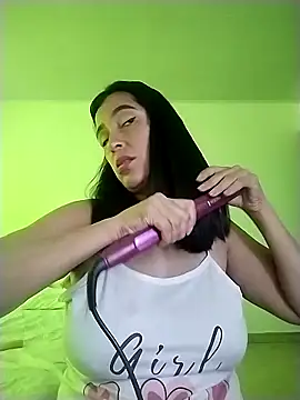 hailey85 online show from February 6, 9:29 pm