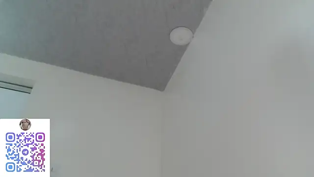 Full Fist online show from December 4, 3:03 pm