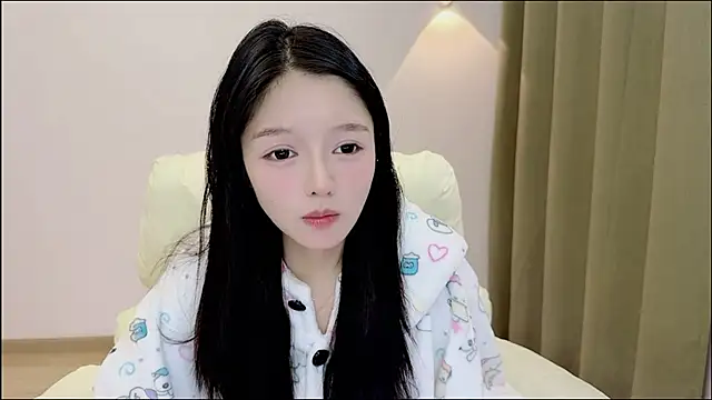 xiaodaibabyy online show from November 15, 3:46 pm