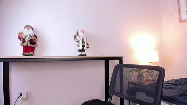 Caroline dh online show from January 12, 11:37 am