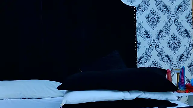 Derieri D online show from February 24, 8:40 pm