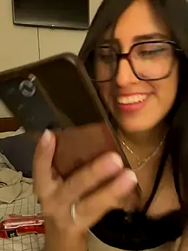 AleFantasy0001 online show from October 16, 4:26 am