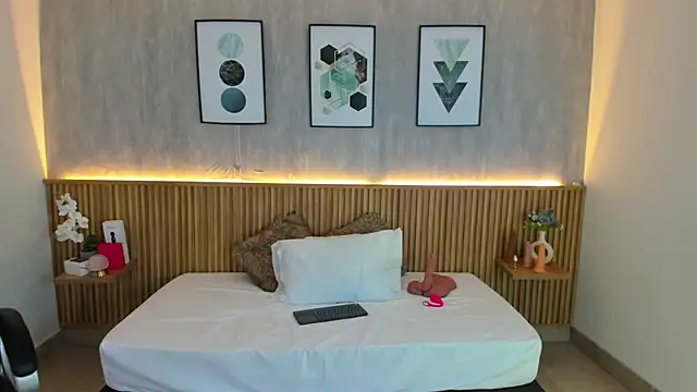 kenya stone 1 online show from April 10, 6:36 pm