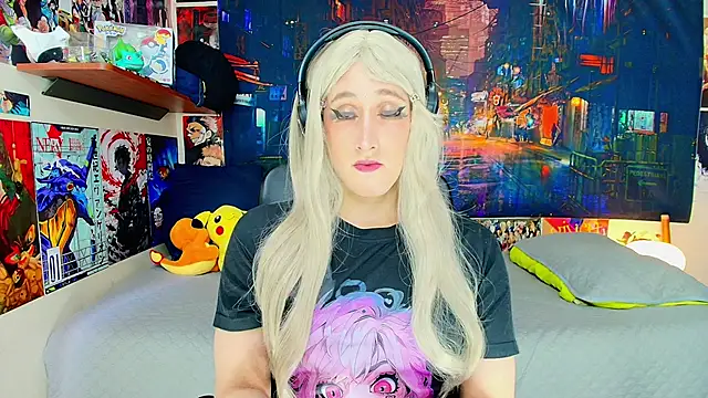 HakuRukushka online show from November 3, 8:24 pm