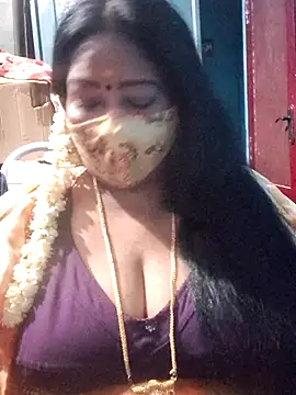 maniisha online show from July 23, 3:42 pm