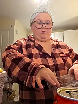 SassyTallulahMae online show from November 2, 5:05 pm