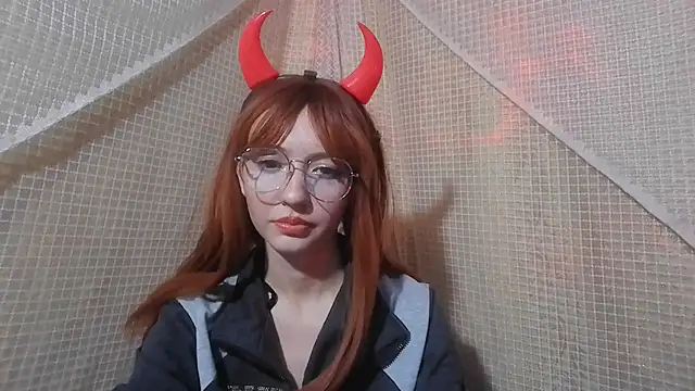 IsabellaBlacky online show from November 1, 3:43 am