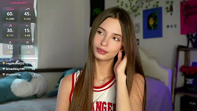 EvaLung777 online show from April 16, 9:09 am